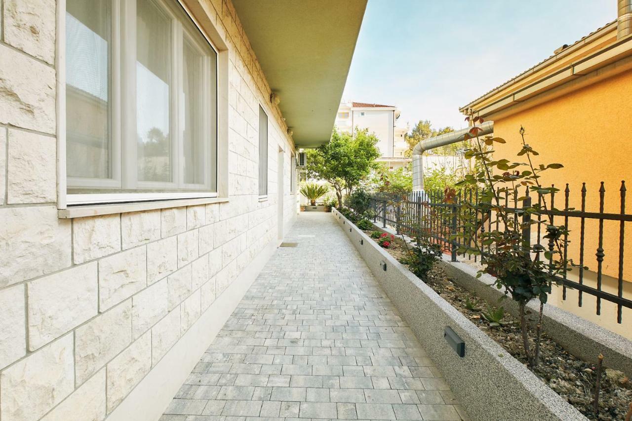 Apartment Casa Podstrana Ngoại thất bức ảnh