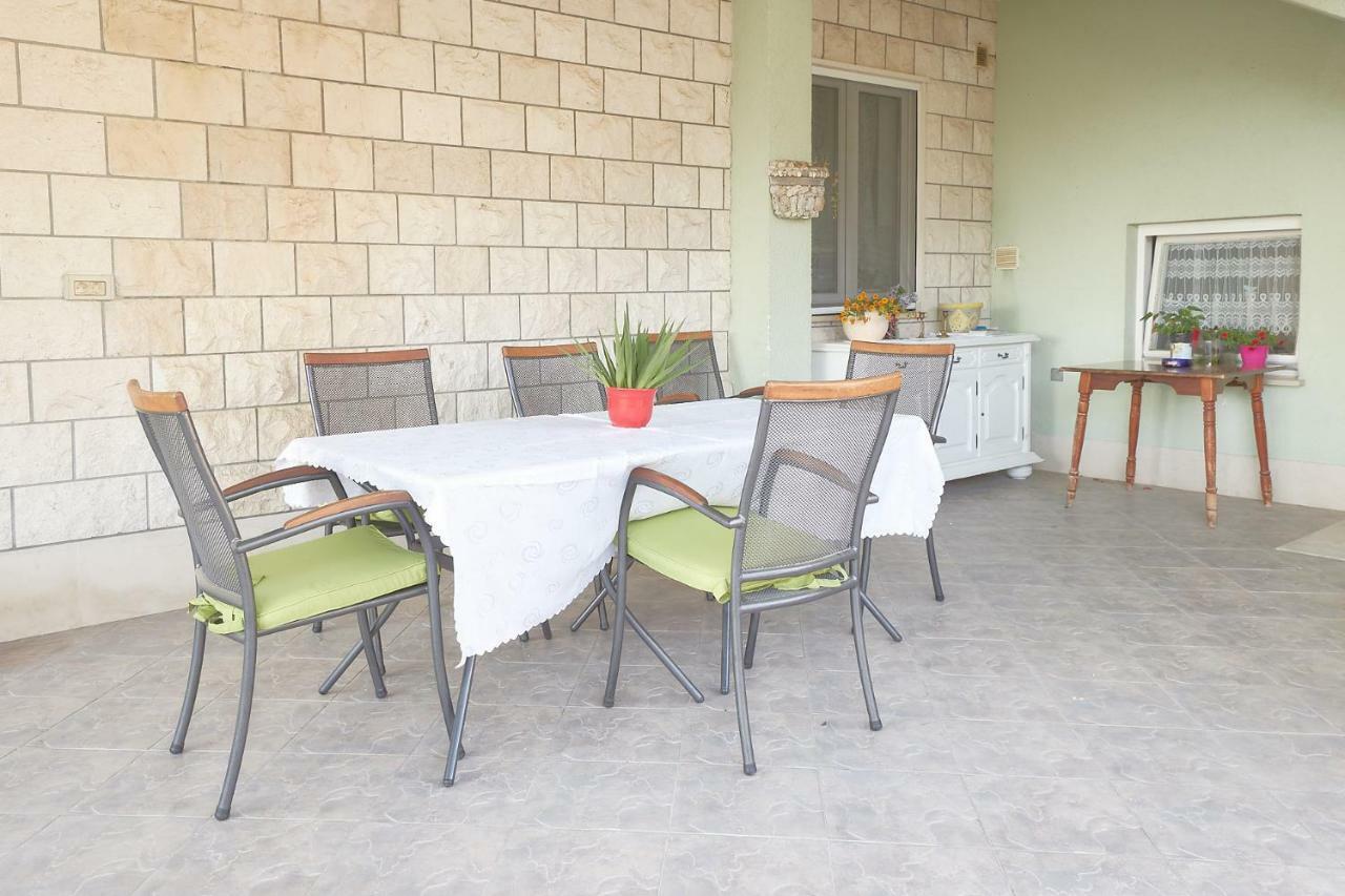 Apartment Casa Podstrana Ngoại thất bức ảnh
