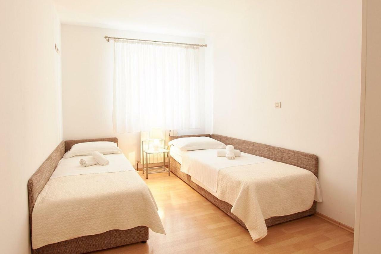 Apartment Casa Podstrana Ngoại thất bức ảnh