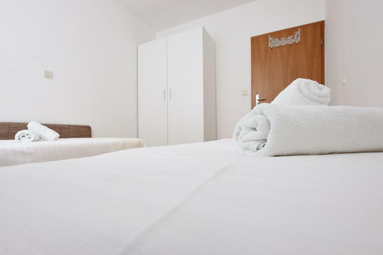 Apartment Casa Podstrana Ngoại thất bức ảnh